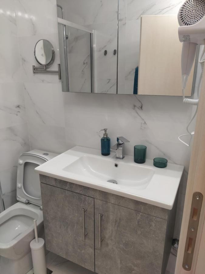 Athina Pantheon Mitropoleos Apartment เทสซาโลนิกิ ภายนอก รูปภาพ